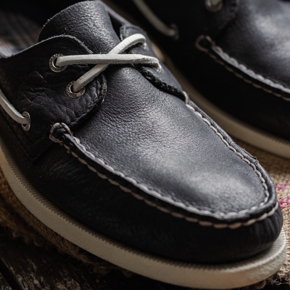 Sperry Top Sider Boat Shoes size 10M Black w white laces - Picture 5 of 5